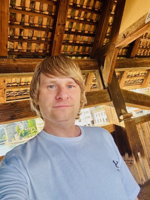 A photo of Robbie Quantrill